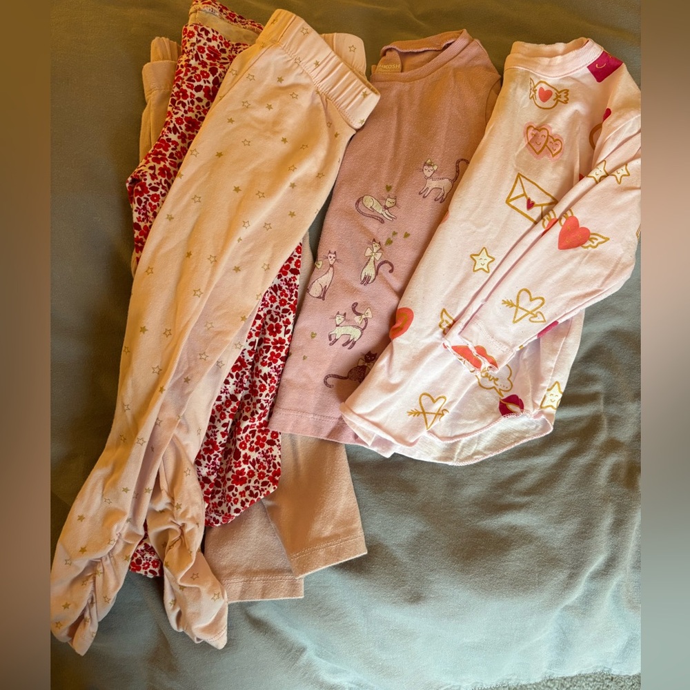 2T Pink/red clothes for Valentine’s Day bundle GUC